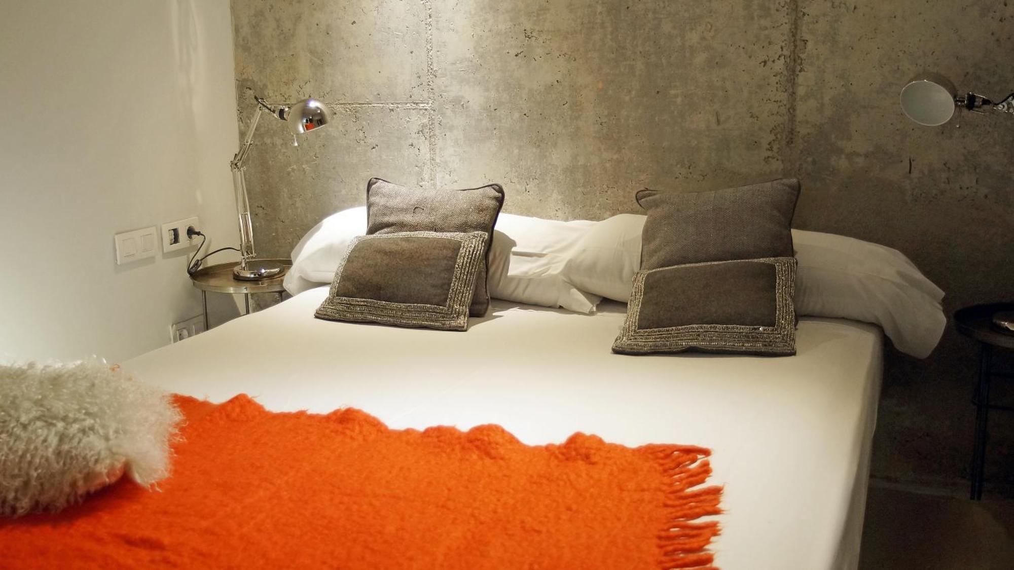 My Space Emirates - Fully Equipped Apartments Near The Beach With Shared Pool バルセロナ 部屋 写真