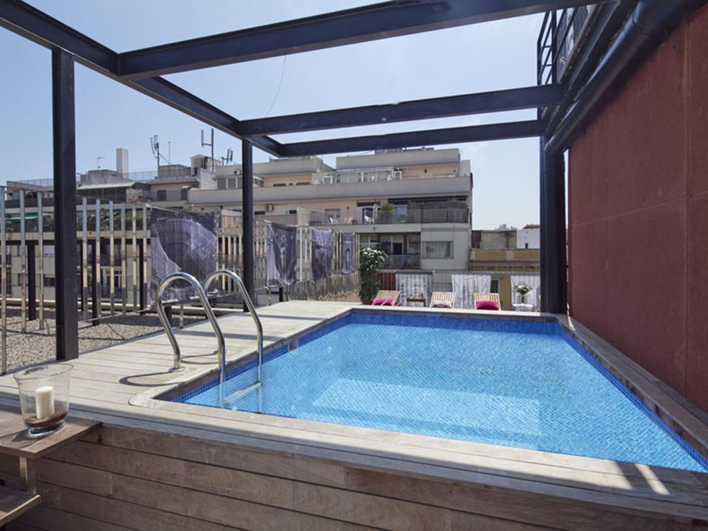 My Space Emirates - Fully Equipped Apartments Near The Beach With Shared Pool バルセロナ エクステリア 写真