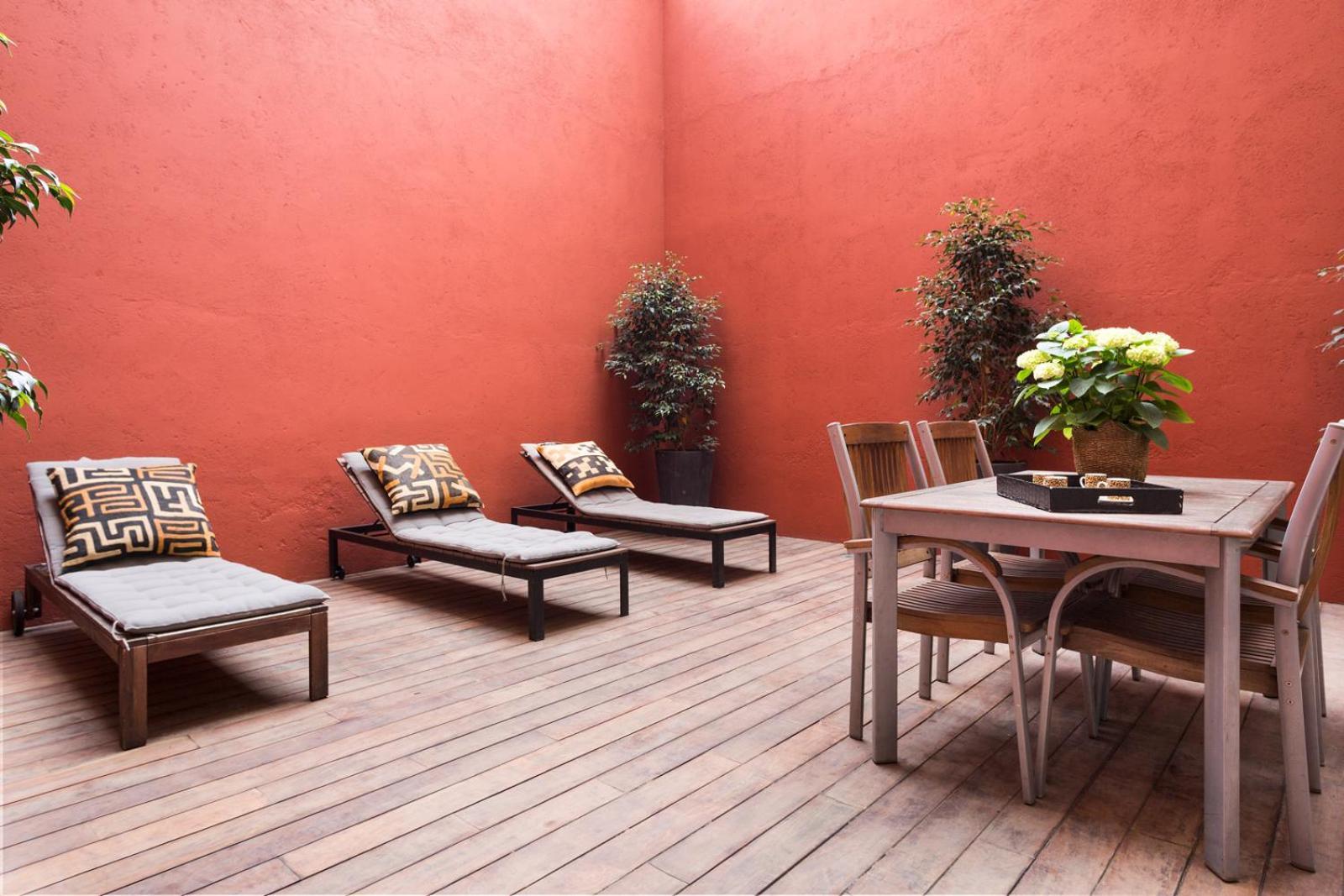 My Space Emirates - Fully Equipped Apartments Near The Beach With Shared Pool バルセロナ エクステリア 写真